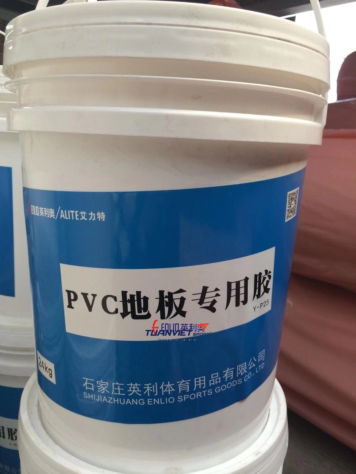 Keo dán thảm PVC