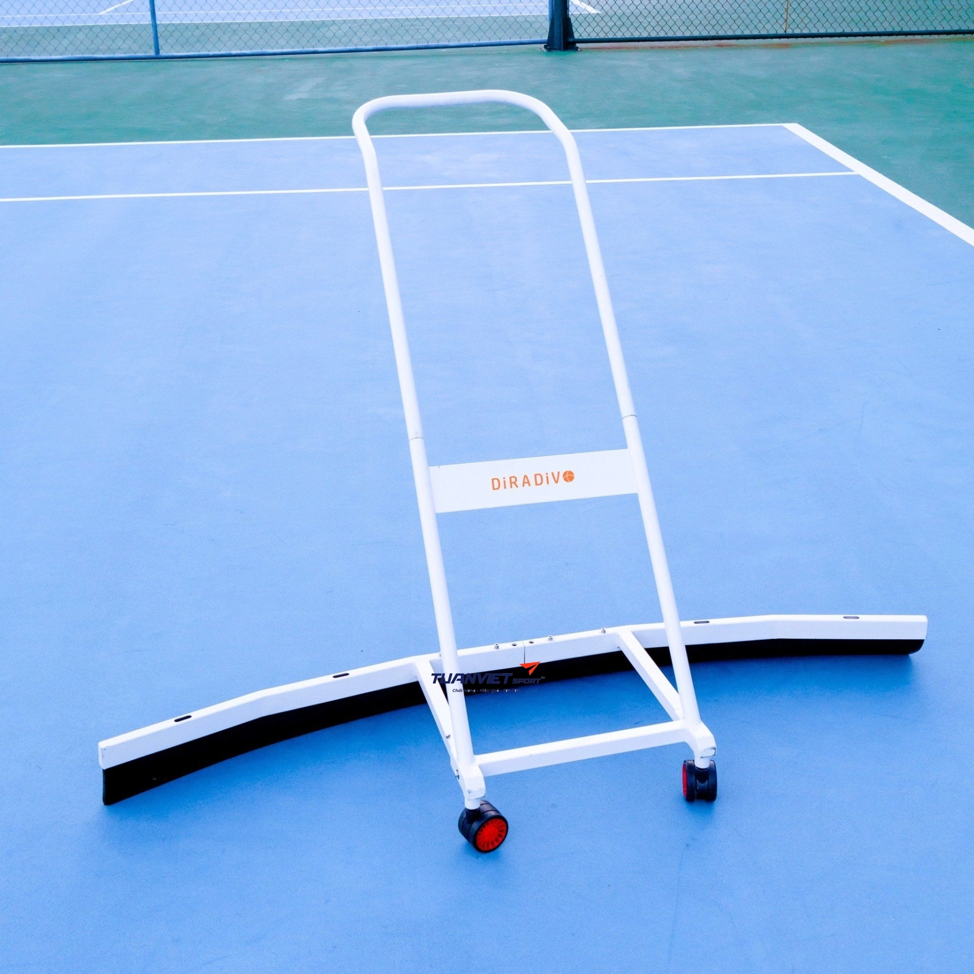 Cây đẩy nước đa năng đa dụng sân pickleball