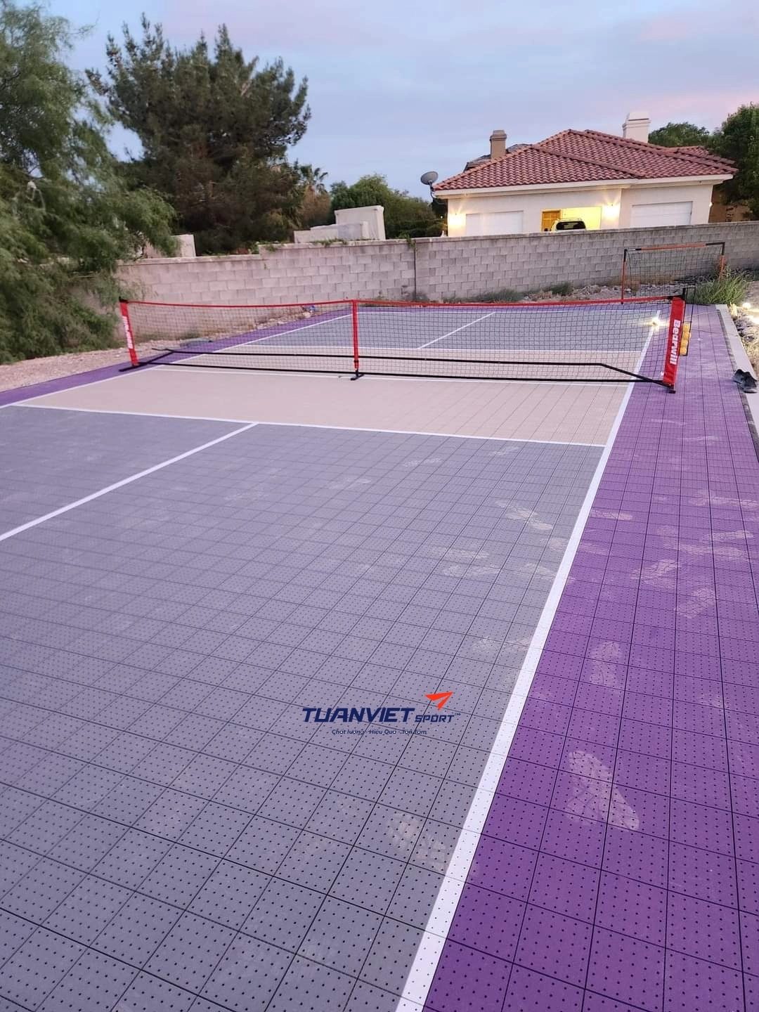 Sàn nhựa ngoài trời làm sân pickleball